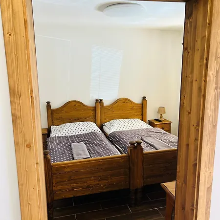 Na Ruzku Casa de hóspedes Selčan